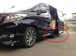 アルファード・ヴェルファイア(左側2列目) アルファード・ヴェルファイア(左側2列目)